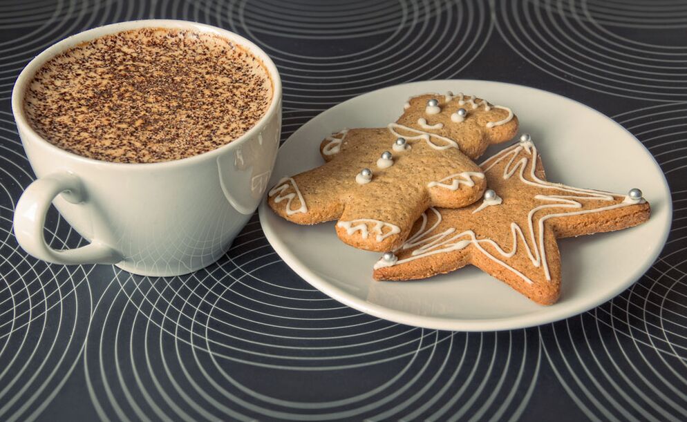 galletas y café con jengibre para potenciar